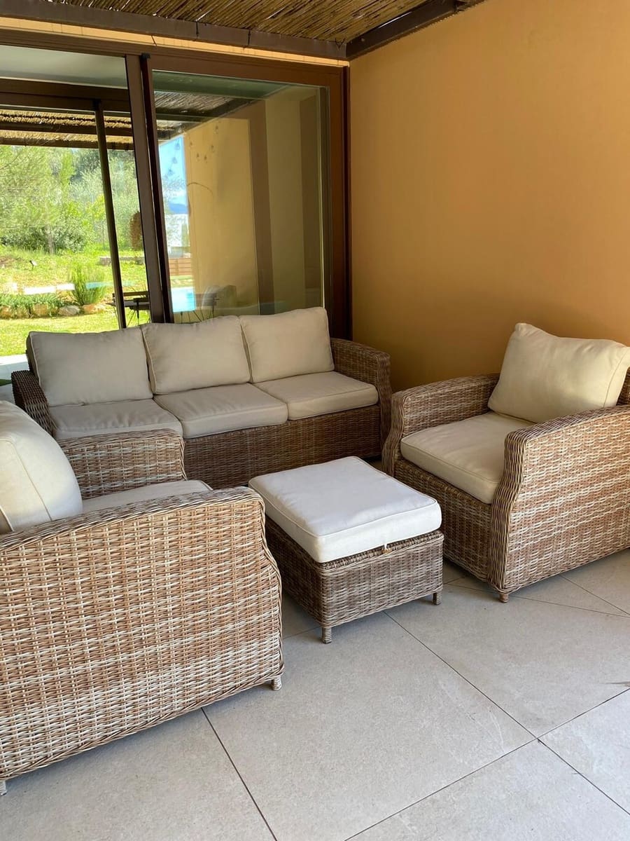 4 bedroom Villa for sale in Bunyola with pool garage - € 1,980,000 (Ref: 9735369)