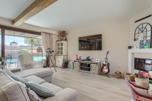 Chalet de 4 habitaciones en Bunyola en venta con piscina garaje - 1.800.000 € (Ref: 9735369)
