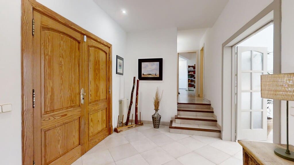 4 soverom Villa til salgs i Santa Ponsa med svømmebasseng garasje - € 2 800 000 (Ref: 9758711)