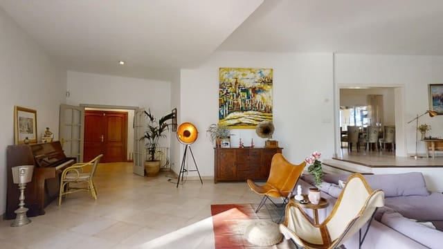 4 soverom Villa til salgs i Santa Ponsa, Calvià med svømmebasseng garasje - € 2 800 000 (Ref: 9758711)