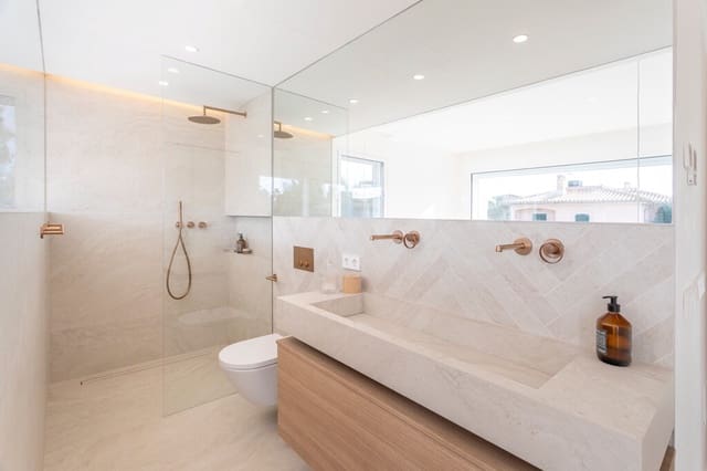 6 Zimmer Villa zu verkaufen in Palma de Mallorca mit Pool Garage - 4.500.000 € (Ref: 9761810)