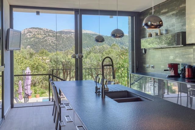 3 Zimmer Villa zu verkaufen in Campanet mit Pool - 1.750.000 € (Ref: 9770393)