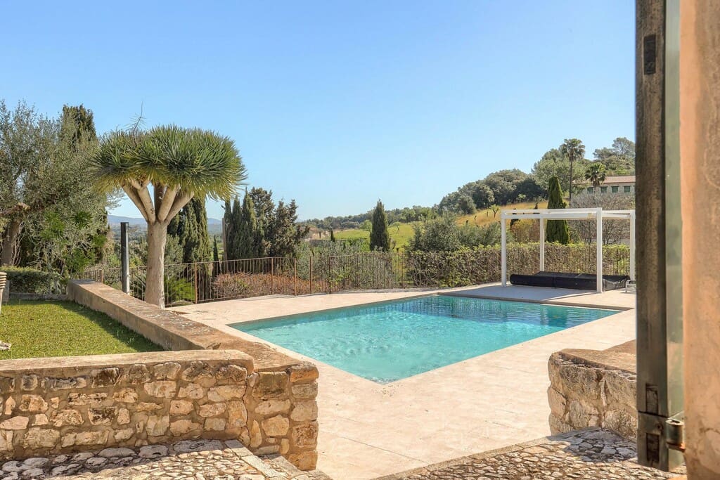 Finca/Casa Rural de 4 habitaciones en Selva en venta con piscina garaje - 2.200.000 € (Ref: 9772830)