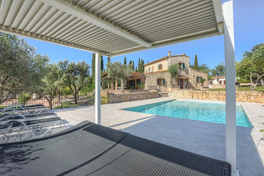 Finca/Casa Rural de 4 habitaciones en Selva en venta con piscina garaje - 2.200.000 € (Ref: 9772830)