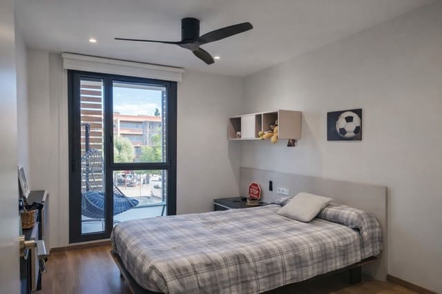 4 Zimmer Apartment zu verkaufen in Palma de Mallorca mit Pool Garage - 960.000 € (Ref: 9777832)