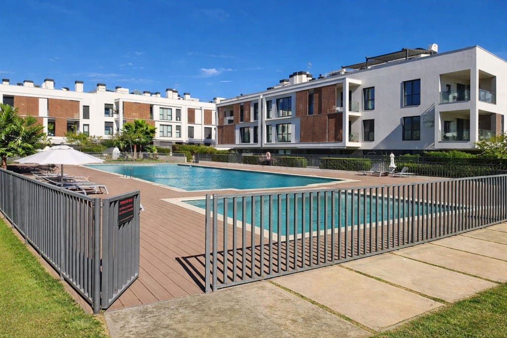 4 slaapkamer Appartement te koop in Palma de Mallorca met zwembad garage - € 960.000 (Ref: 9777832)