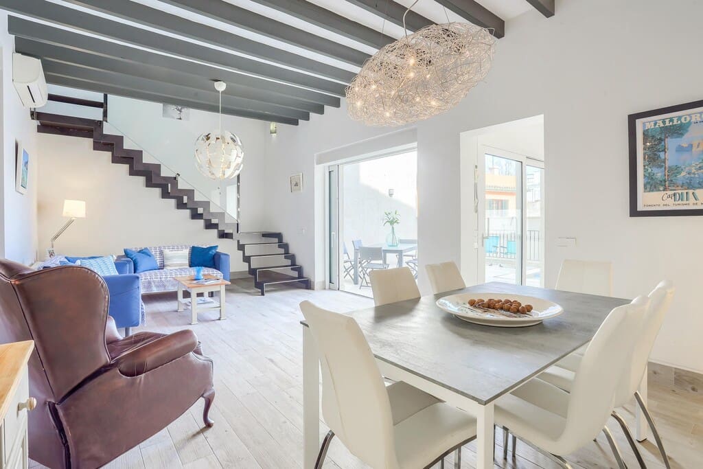 5 bedroom Townhouse for sale in Pollensa / Pollenca with pool - € 1,295,000 (Ref: 9777833)