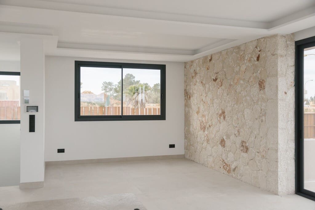 3 sypialnia Willa na sprzedaż w Son Gual z basenem garażem - 2 400 000 € (Ref: 9822420)