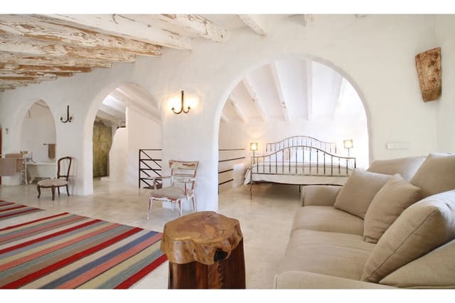 4 sypialnia Dom na sprzedaż w Pollensa / Pollença - 1 100 000 € (Ref: 9831265)