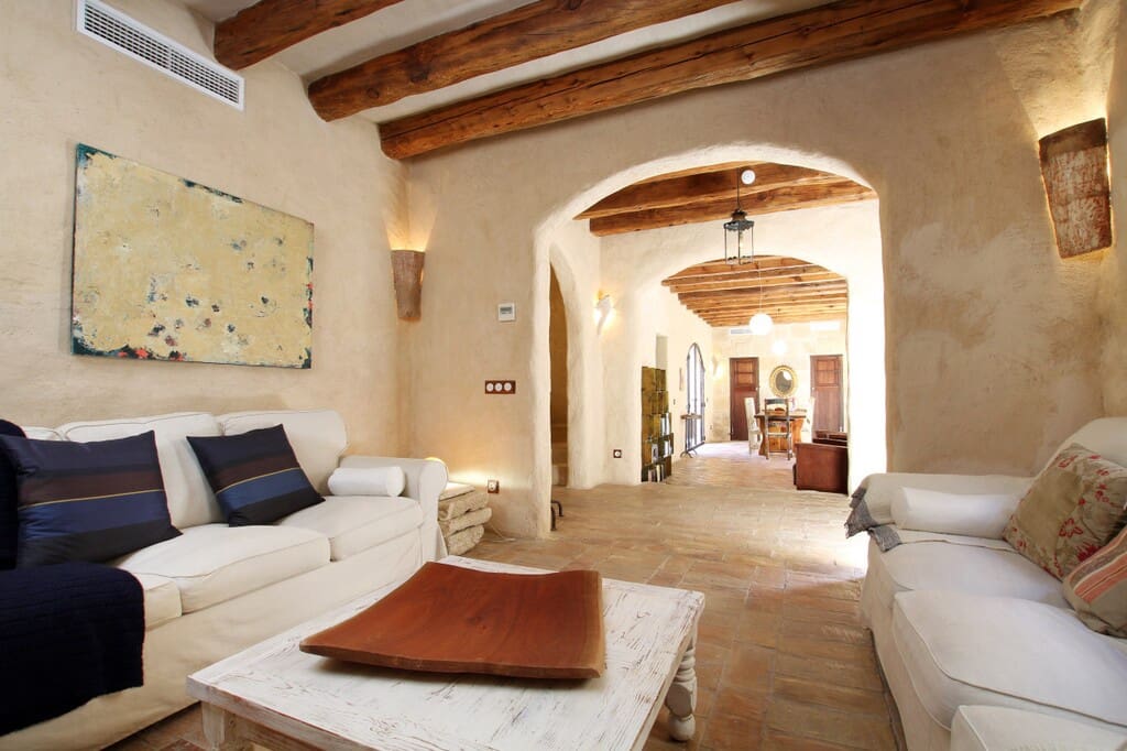 4 bedroom Townhouse for sale in Pollensa / Pollenca - € 1,100,000 (Ref: 9831265)