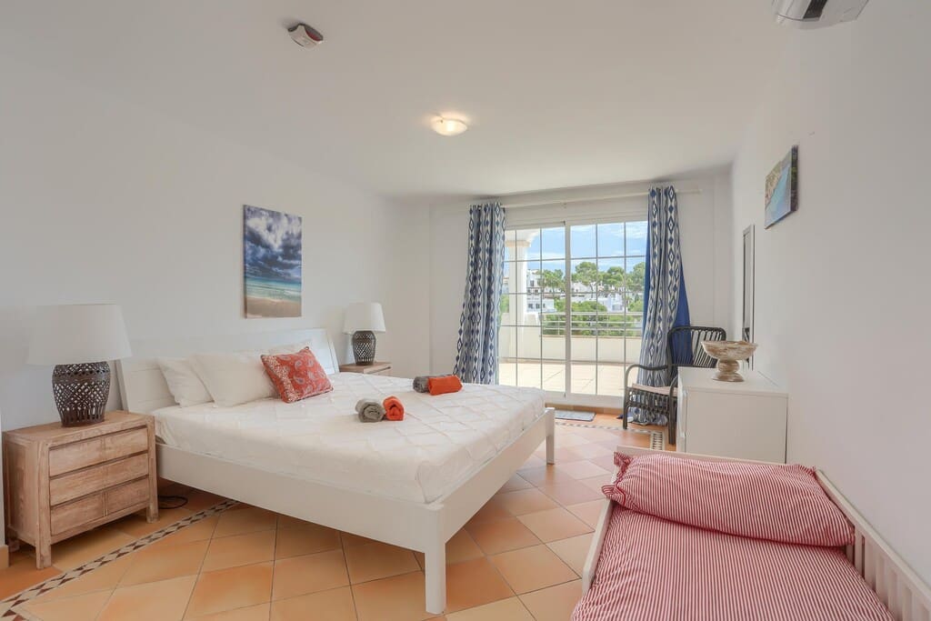 5 bedroom Villa for sale in Cala d'Or with pool - € 3,625,000 (Ref: 9842718)