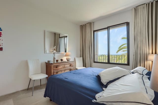 3 soveværelse Lejlighed til salg i La Bonanova, Palma de Mallorca med swimmingpool garage - € 1.650.000 (Ref: 9845234)
