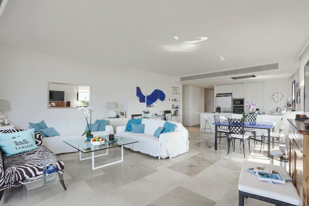 3 sypialnia Apartament na sprzedaż w Palma de Mallorca z basenem garażem - 1 650 000 € (Ref: 9845234)