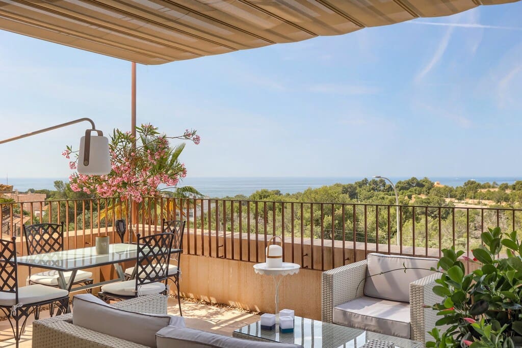 3 sypialnia Apartament na sprzedaż w Palma de Mallorca z basenem garażem - 1 650 000 € (Ref: 9845234)