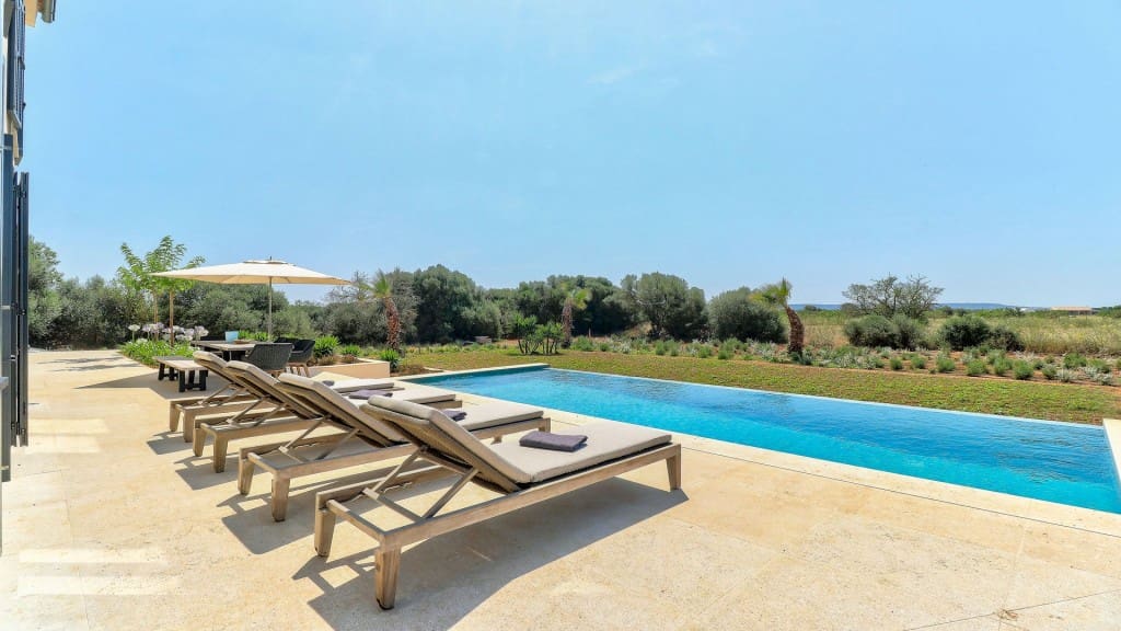 4 slaapkamer Finca/Landhuis te koop in Campos met zwembad - € 1.900.000 (Ref: 9849202)