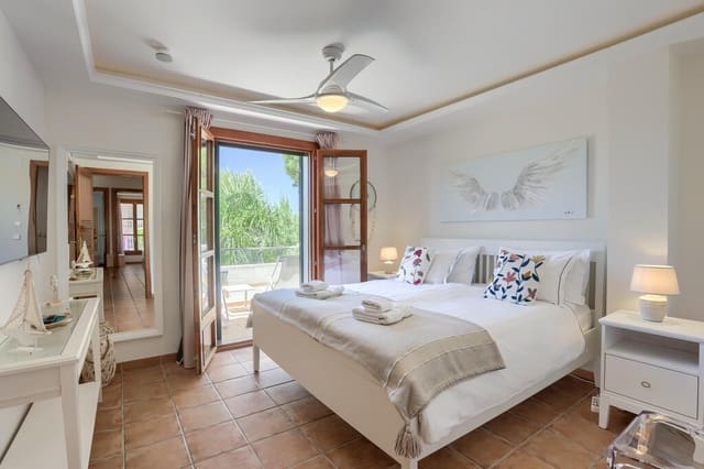 3 Zimmer Villa zu verkaufen in Cala Pi, Llucmajor mit Garage - 1.490.000 € (Ref: 9864977)