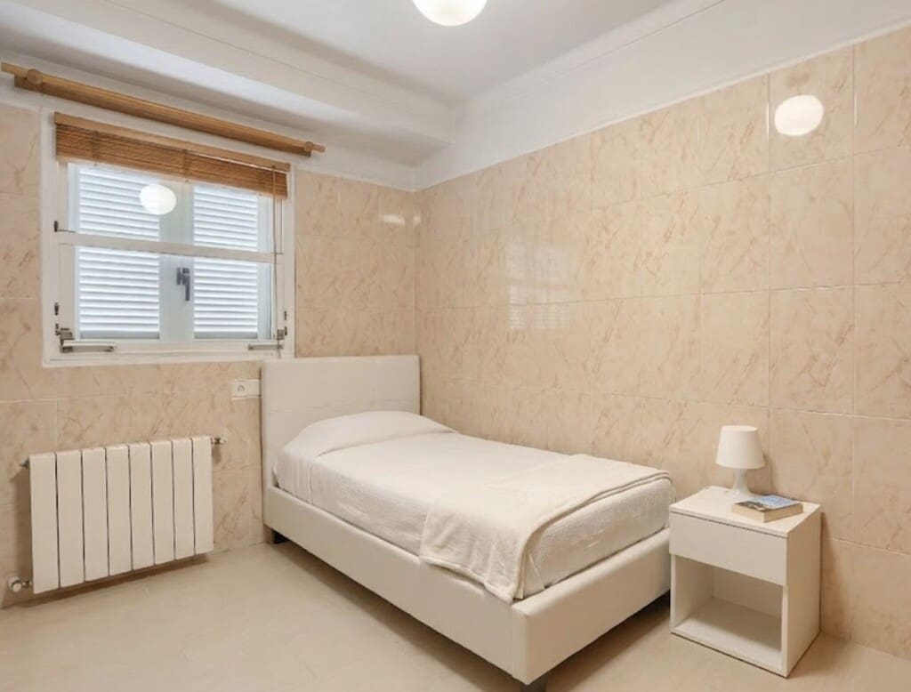 3 soverom Villa til salgs i Puerto de Alcudia med svømmebasseng - € 535 000 (Ref: 9875845)