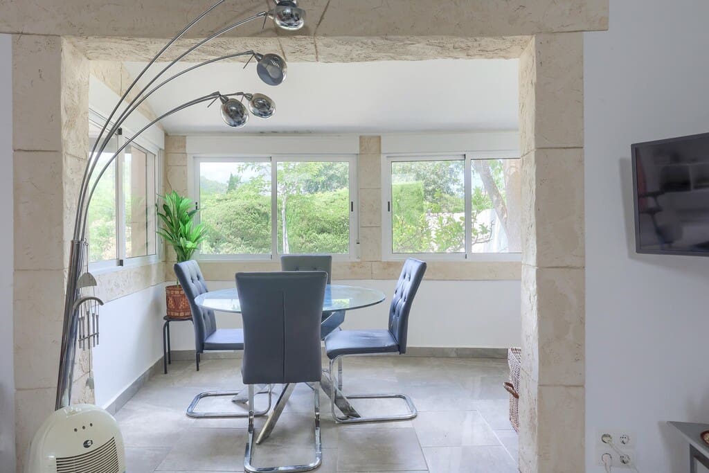 2 bedroom Villa for sale in Pollensa / Pollenca with pool - € 575,000 (Ref: 9894065)