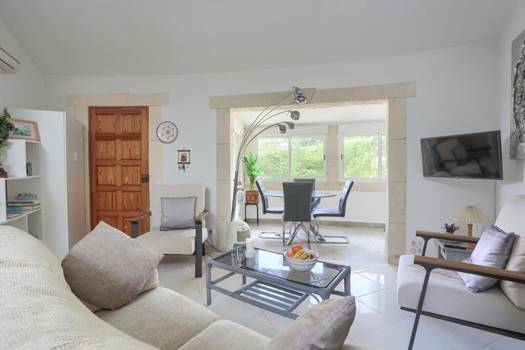 2 bedroom Villa for sale in Pollensa / Pollenca with pool - € 575,000 (Ref: 9894065)
