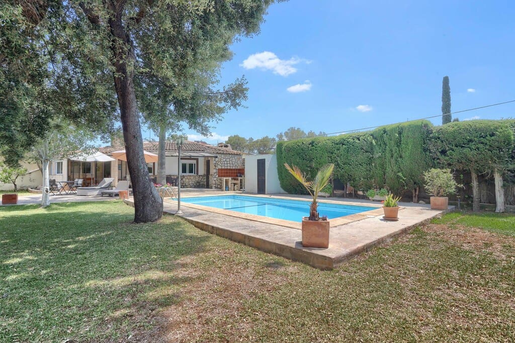 2 bedroom Villa for sale in Pollensa / Pollenca with pool - € 575,000 (Ref: 9894065)
