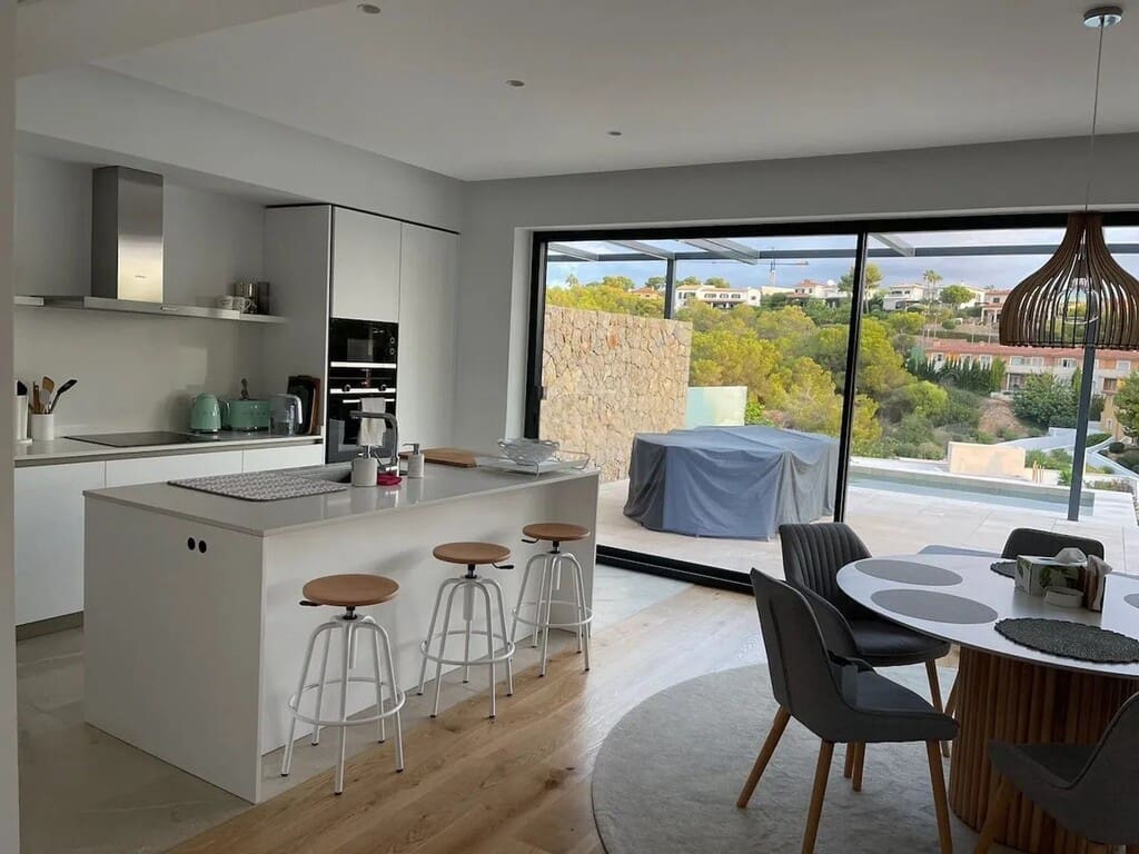 3 soveværelse Villa til salg i Cala Vinyes / Cala Vinyas / Cala Vinas med swimmingpool garage - € 1.685.000 (Ref: 9912744)