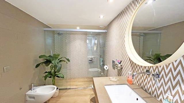 Apartamento de 3 habitaciones en La Seu, Palma de Mallorca en venta con garaje - 1.395.000 € (Ref: 9949375)
