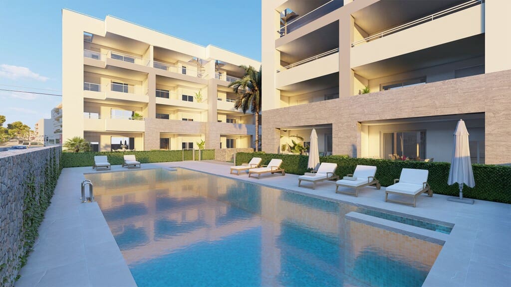2 soveværelse Lejlighed til salg i Cala Ratjada med swimmingpool garage - € 395.000 (Ref: 9949376)