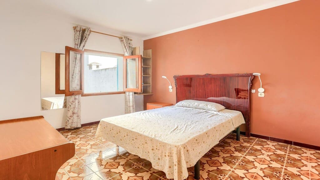 Casa de 3 habitaciones en Alcúdia en venta - 342.000 € (Ref: 9949377)