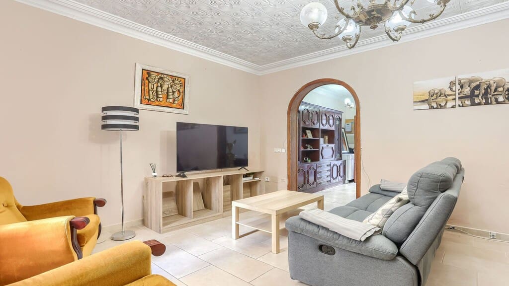 Casa de 3 habitaciones en Alcúdia en venta - 342.000 € (Ref: 9949377)