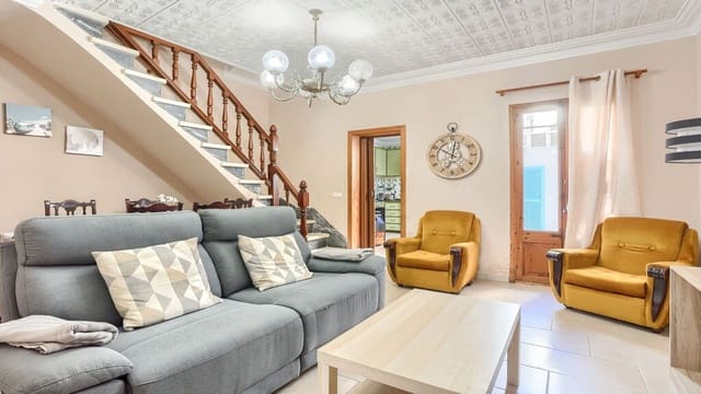 Casa de 3 habitaciones en Alcúdia en venta - 342.000 € (Ref: 9949377)