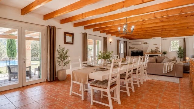 5 sypialnia Finka/Dom wiejski na sprzedaż w Pollensa / Pollença z basenem garażem - 1 909 000 € (Ref: 9952296)