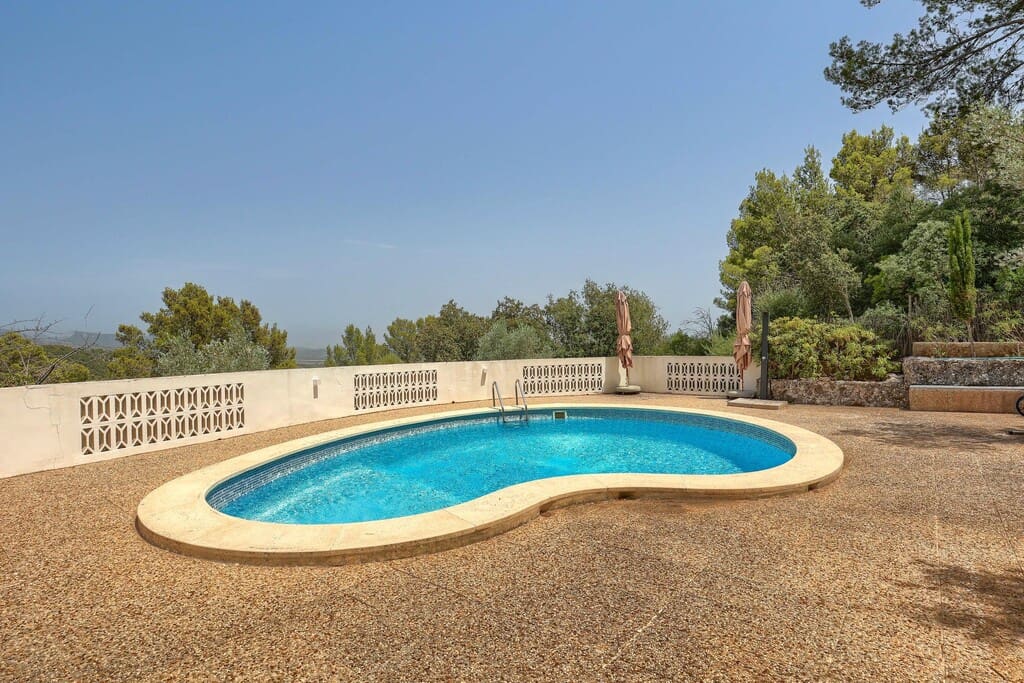 4 chambre Finca/Maison de Campagne à vendre à Esporles avec piscine garage - 1 599 000 € (Ref: 9974981)