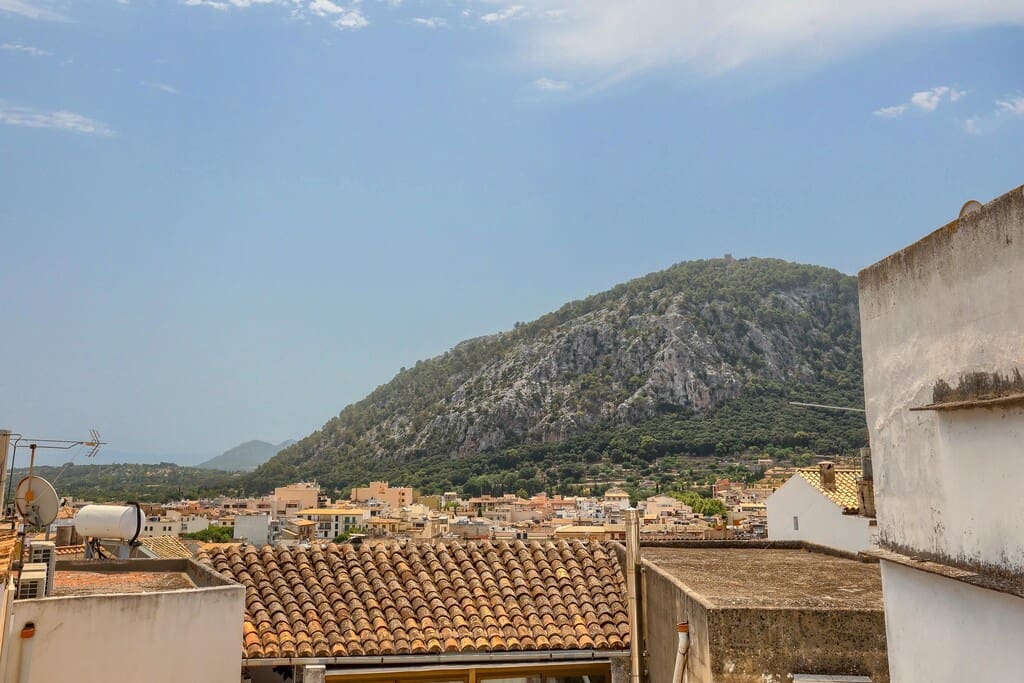 3 bedroom Townhouse for sale in Pollensa / Pollenca - € 845,000 (Ref: 9976903)