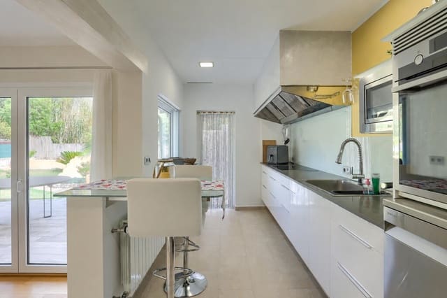 3 soverom Villa til salgs i Pollensa / Pollença med svømmebasseng - € 860 000 (Ref: 9990368)