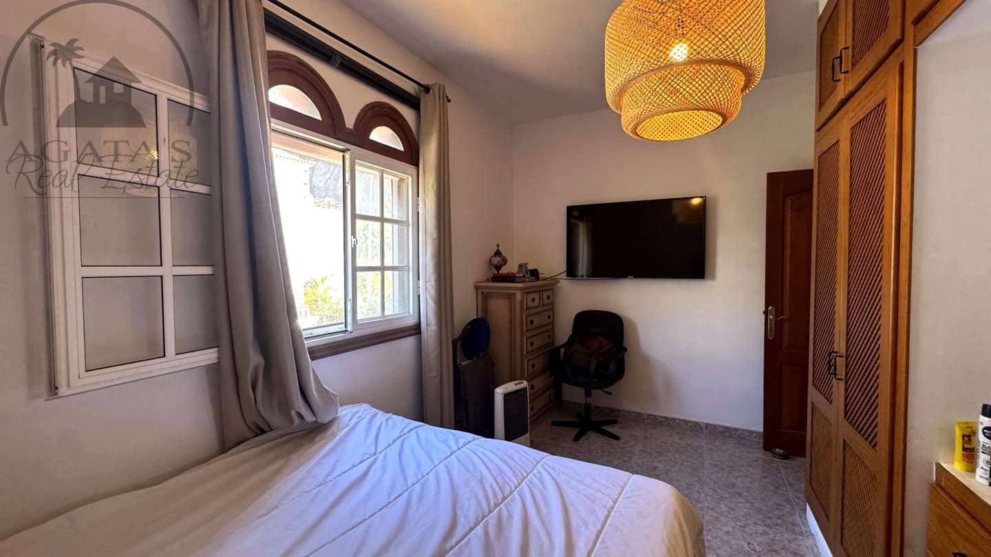2 bedroom Villa for sale in Icod de los Vinos - € 235,000 (Ref: 10006133)