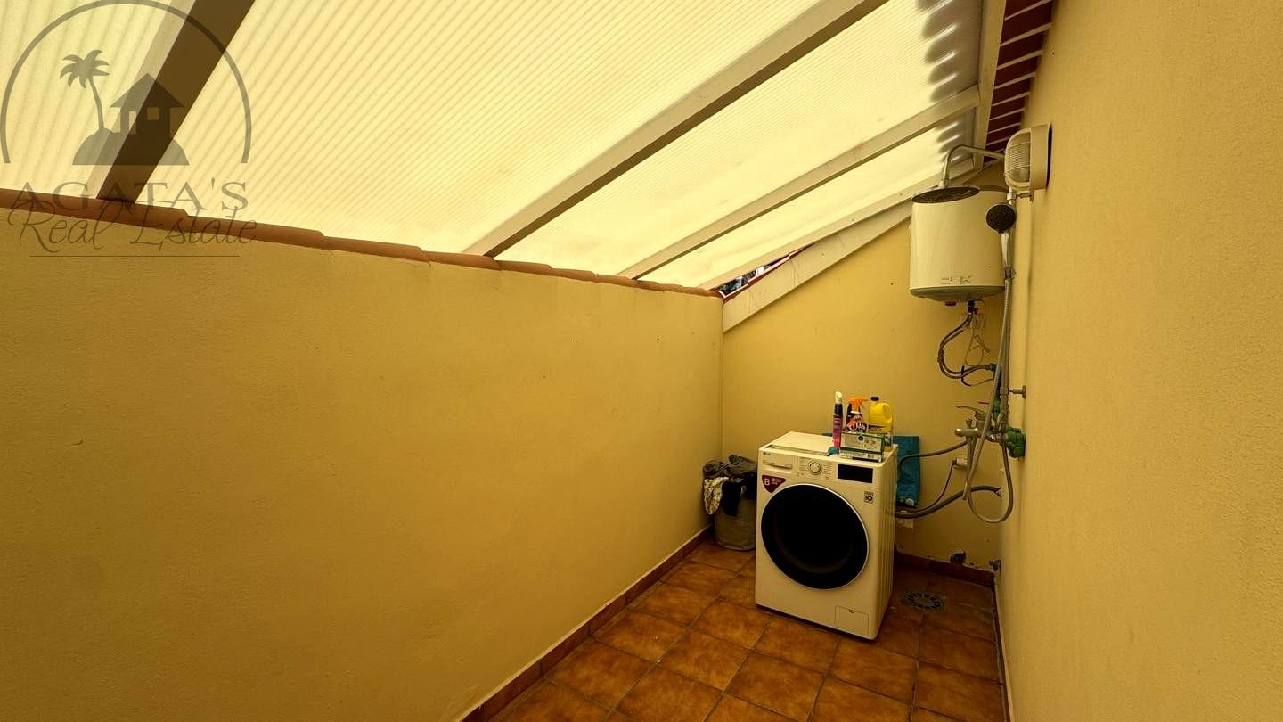 2 bedroom Villa for sale in Icod de los Vinos - € 235,000 (Ref: 10006133)