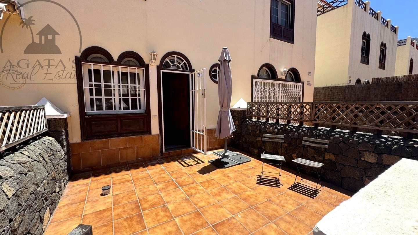 2 bedroom Villa for sale in Icod de los Vinos - € 235,000 (Ref: 10006133)