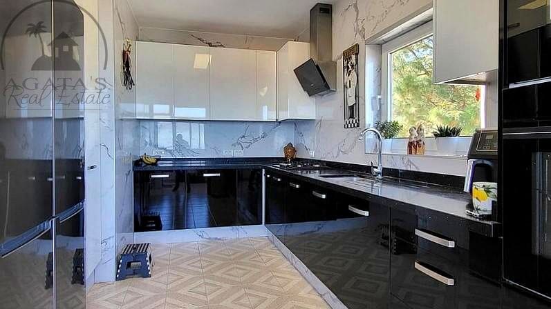 Chalet de 4 habitaciones en Icod de los Vinos en venta con piscina garaje - 395.000 € (Ref: 10008054)