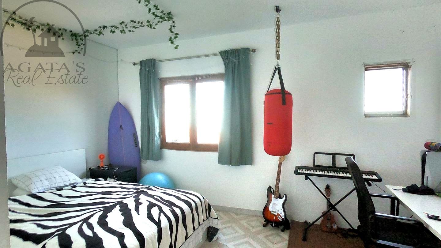 Chalet de 4 habitaciones en Icod de los Vinos en venta con piscina garaje - 395.000 € (Ref: 10008054)