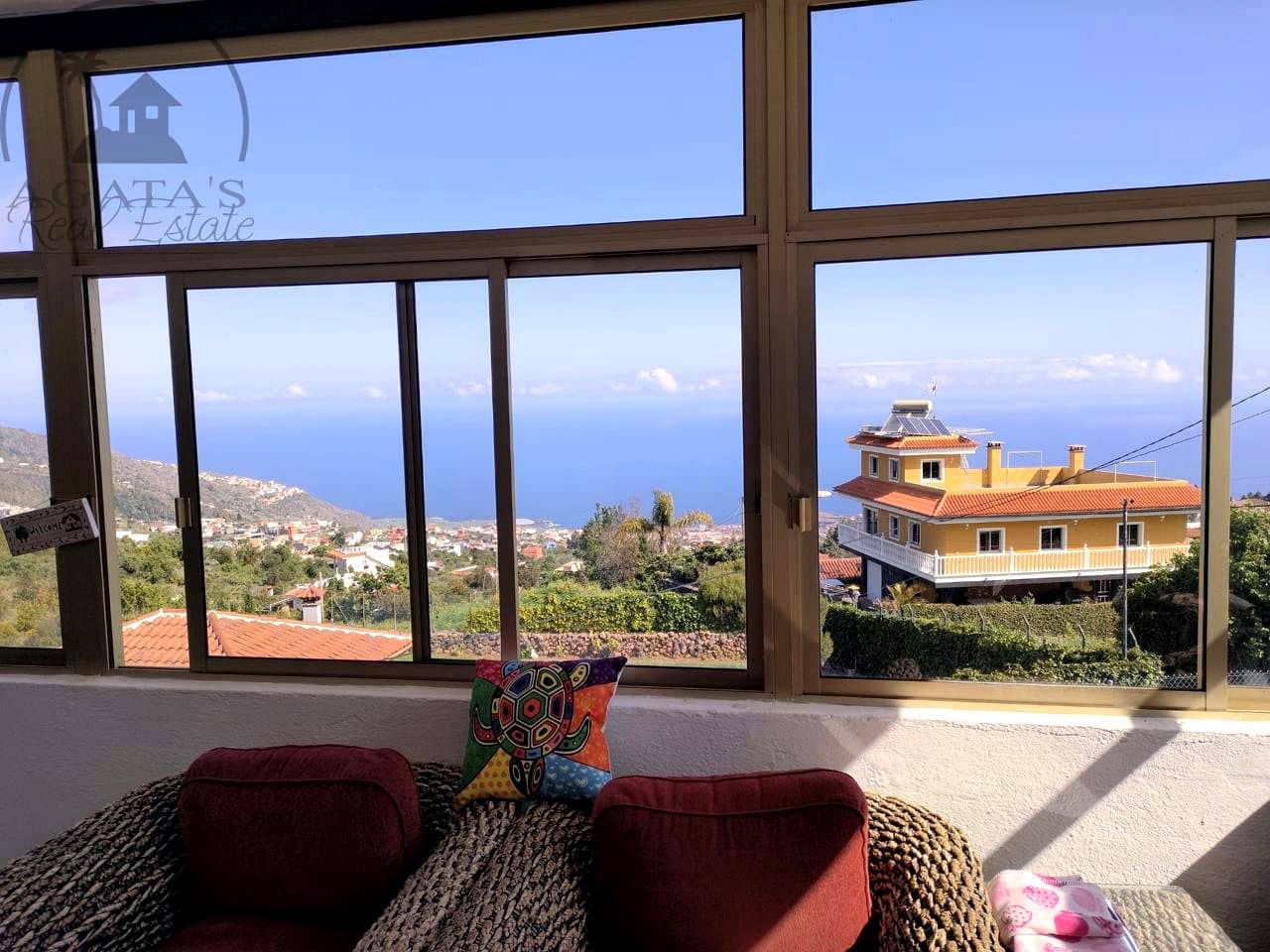 Chalet de 4 habitaciones en Icod de los Vinos en venta con piscina garaje - 395.000 € (Ref: 10008054)
