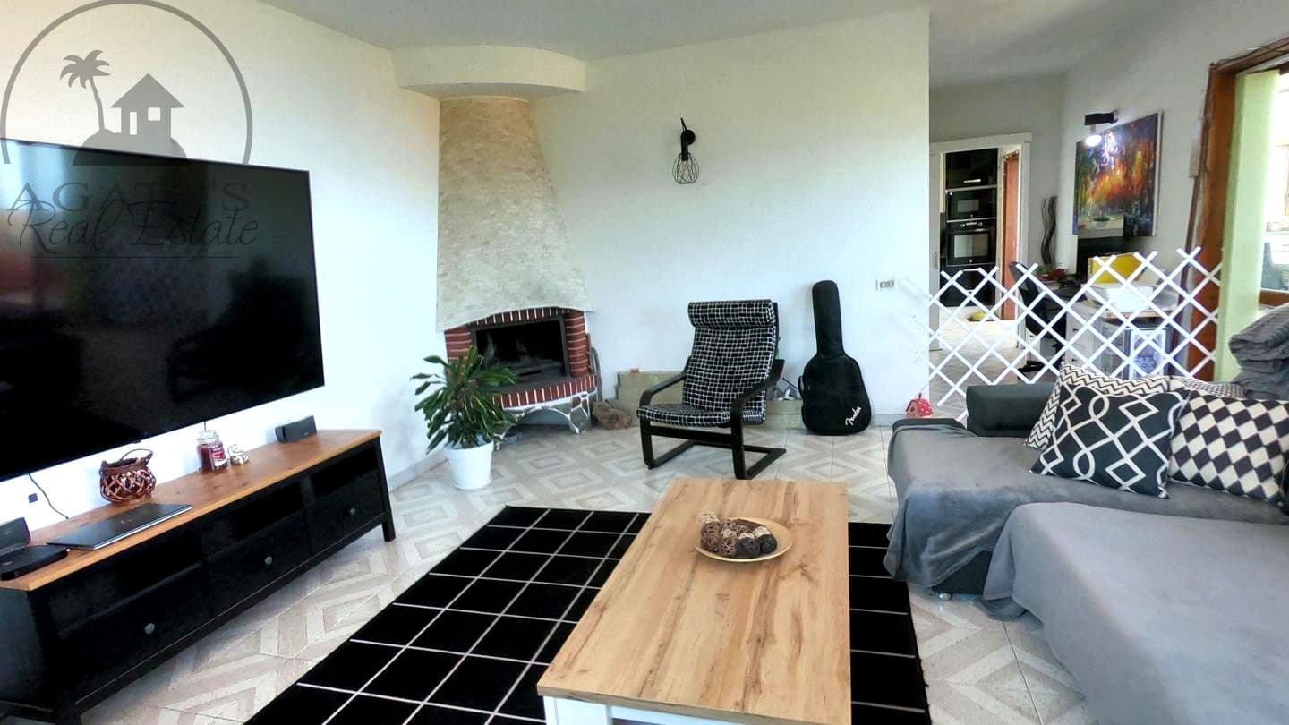 Chalet de 4 habitaciones en Icod de los Vinos en venta con piscina garaje - 395.000 € (Ref: 10008054)