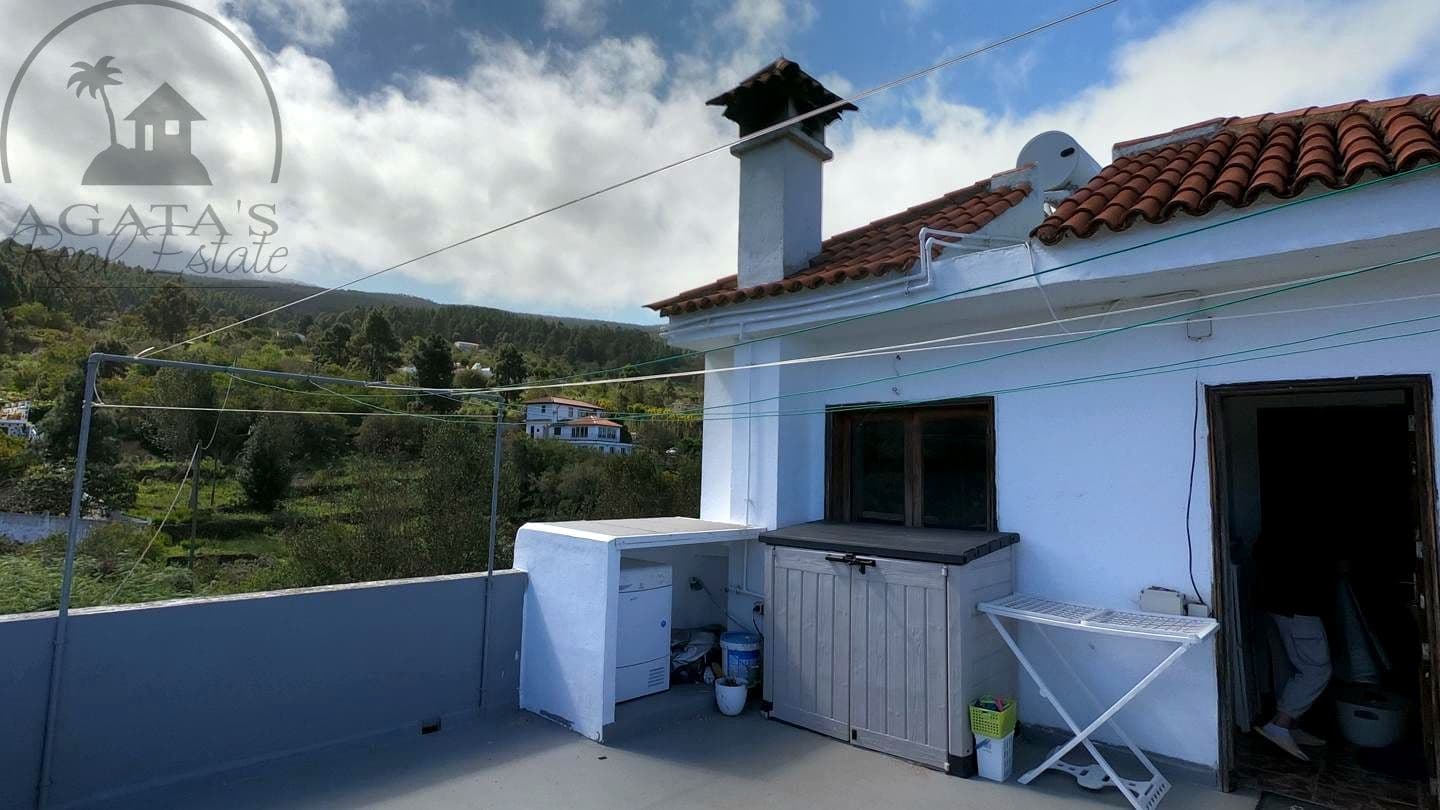 Chalet de 4 habitaciones en Icod de los Vinos en venta con piscina garaje - 395.000 € (Ref: 10008054)