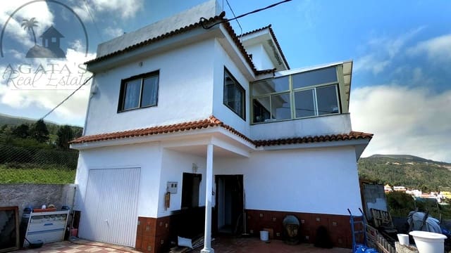 Chalet de 4 habitaciones en Icod de los Vinos en venta con piscina garaje - 395.000 € (Ref: 10008054)