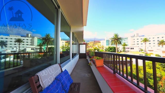 1 slaapkamer Flat te koop in Puerto de la Cruz met zwembad - € 310.000 (Ref: 10008104)