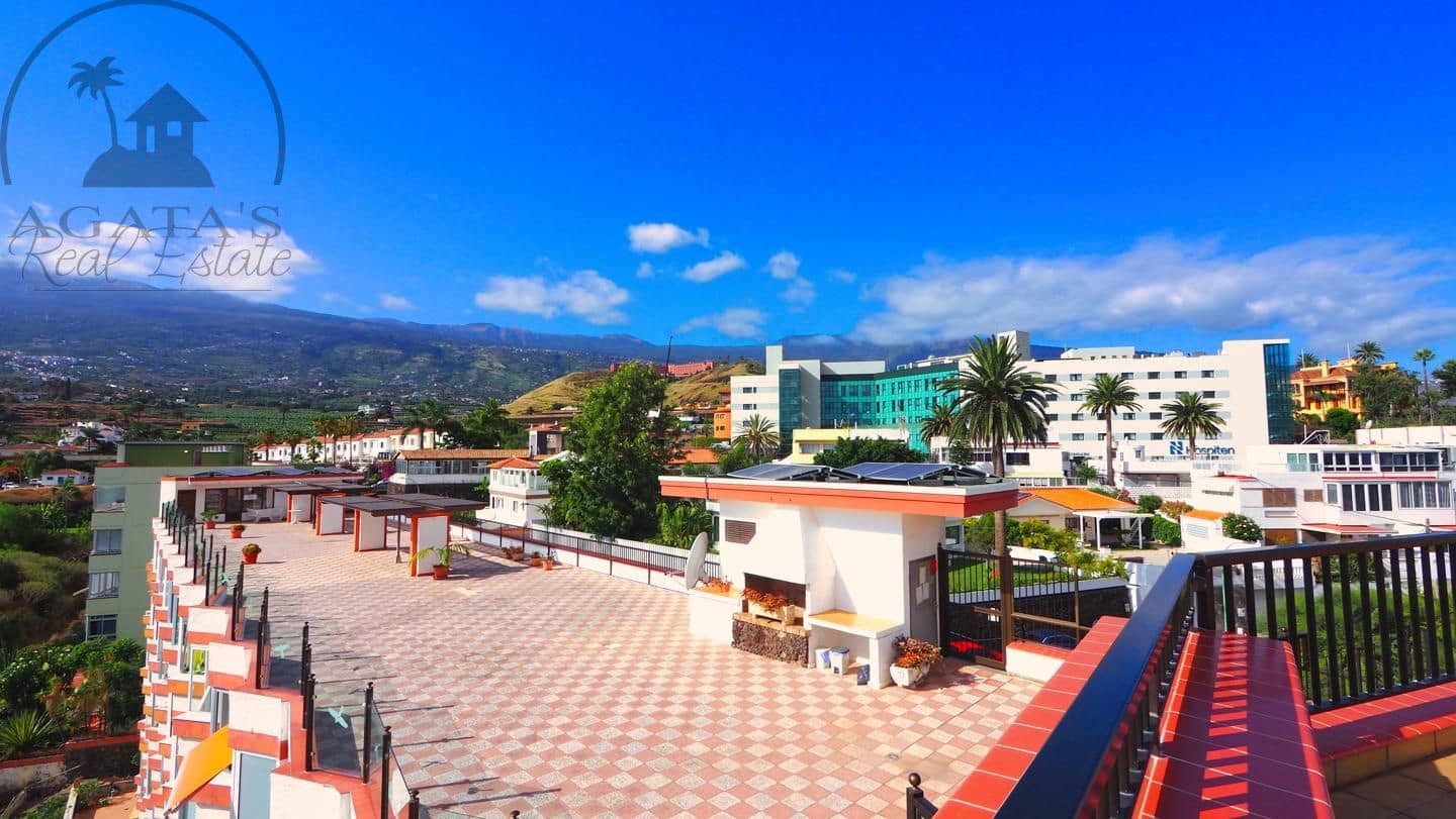 1 slaapkamer Flat te koop in Puerto de la Cruz met zwembad - € 310.000 (Ref: 10008104)