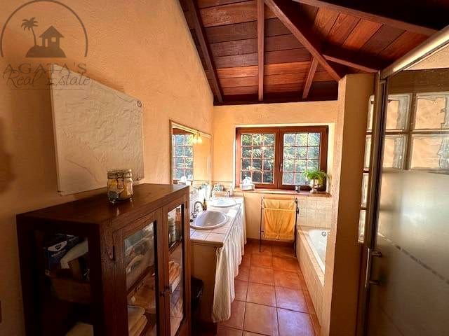 5 slaapkamer Finca/Landhuis te koop in La Orotava - € 1.100.000 (Ref: 10012339)