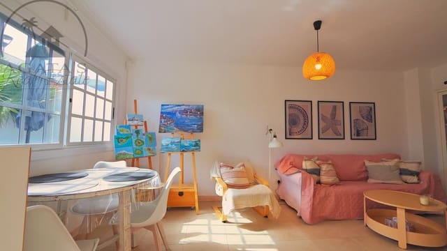 Villa/Maison de 3 chambres à louer à Los Silos - 1 449 € (Ref: 10019817)