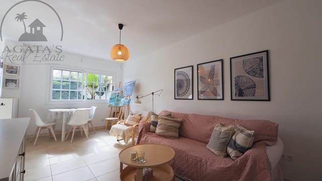 Villa/Maison de 3 chambres à louer à Los Silos - 1 449 € (Ref: 10019817)