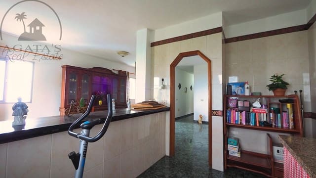3 soveværelse Villa til salg i Icod de los Vinos med garage - € 350.000 (Ref: 10023036)