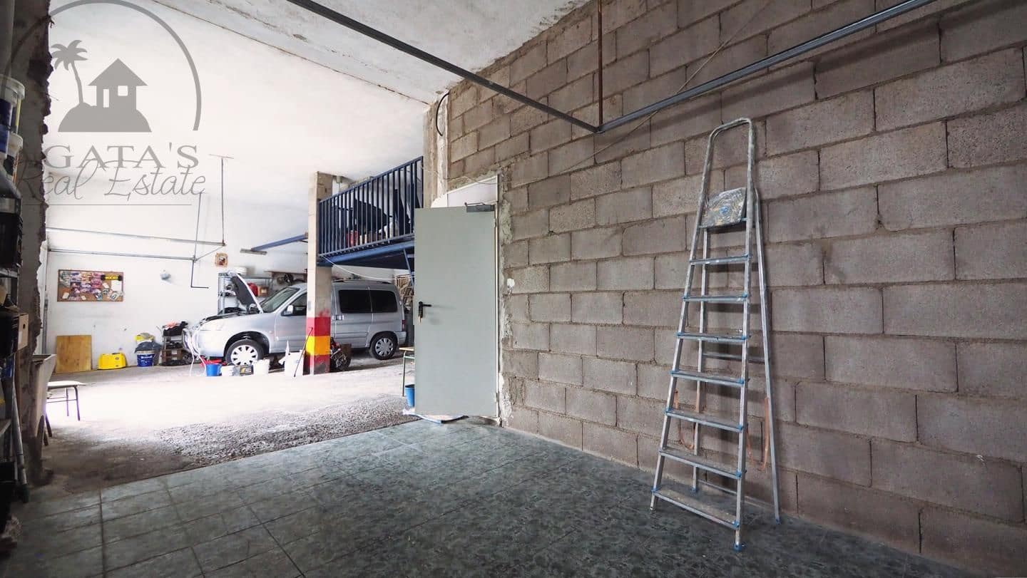3 soveværelse Villa til salg i Icod de los Vinos med garage - € 350.000 (Ref: 10023036)